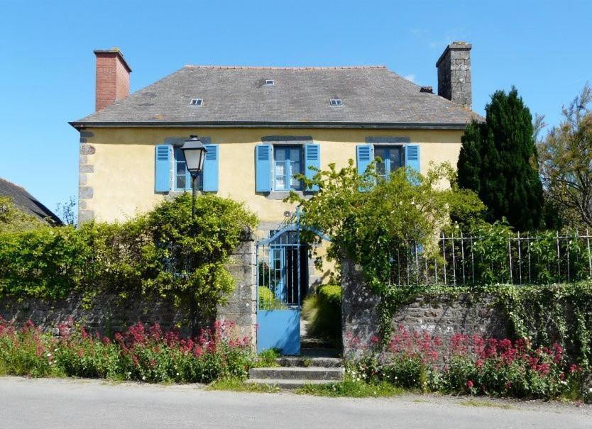 Le Clos Des Anges Dingé Kültér fotó